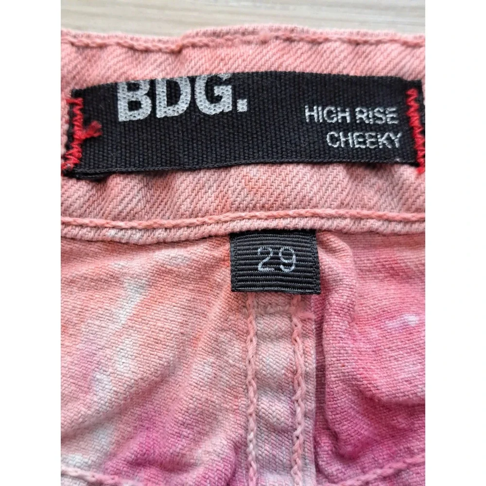 BDG‎ Boho High Rise Cheeky Tie Dye Distressed Denim Shorts 29 (Measures 27